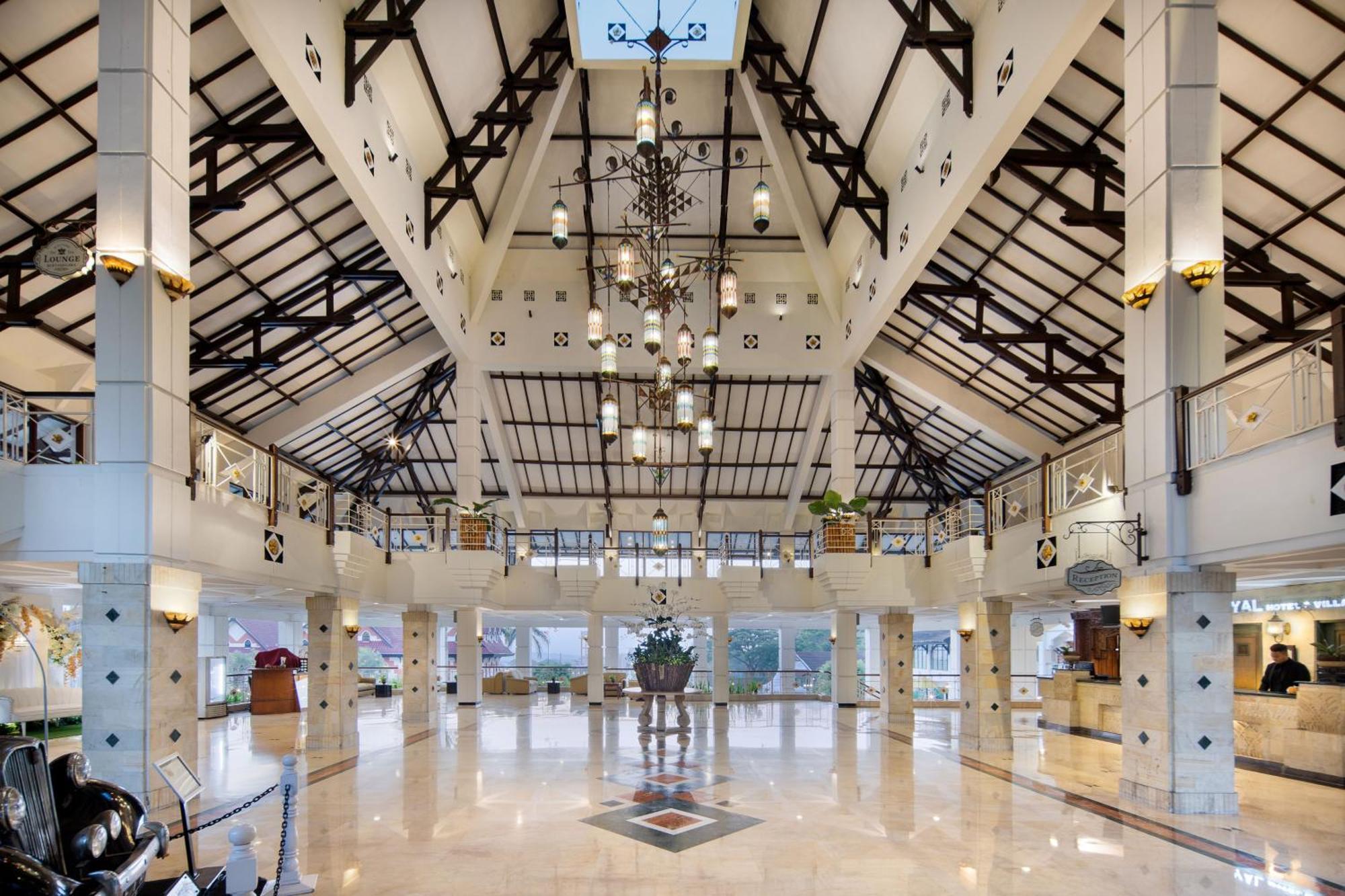Royal Hotel And Villa Batu Batu  Dış mekan fotoğraf